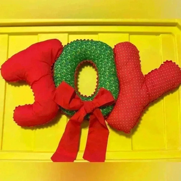 Vintage handcrafted JOY Christmas Hanging Wall Decor Plush with trim - Picture 1 of 6